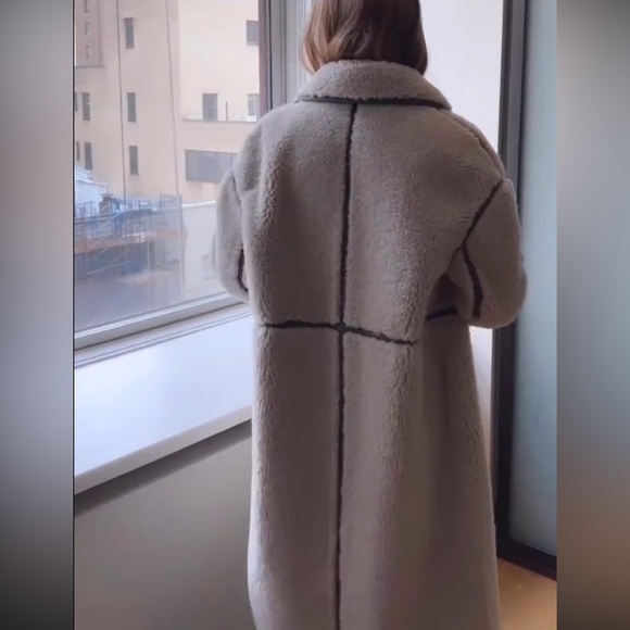 Something Navy Reversible Sherpa Longline Coat - Picture 6 of 14